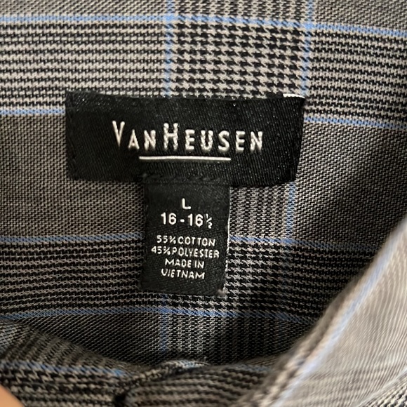 Van Heusen Men's Wrinkle Free Long Sleeve Button Down Shirt - Picture 4 of 10